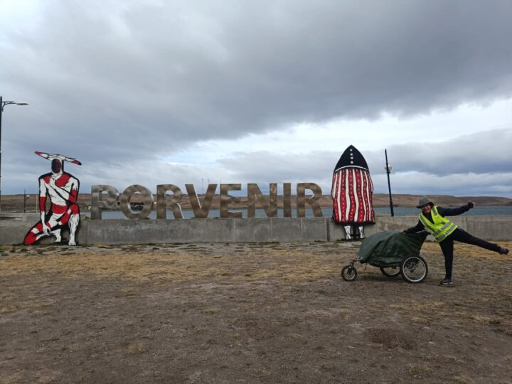 Pediatra mexicana une caminando Ciudad de México con Ushuaia