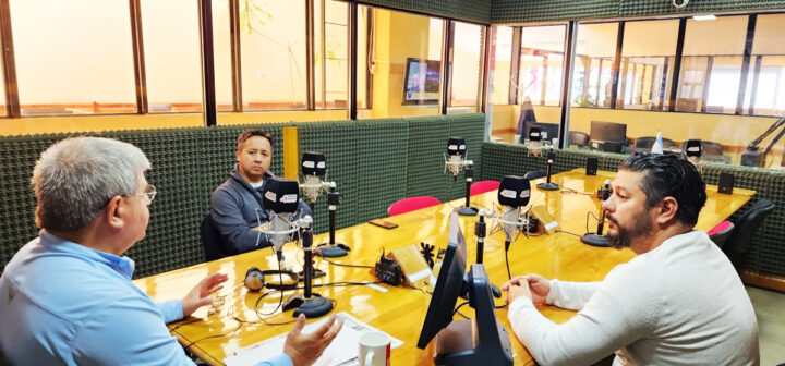Los comerciantes de esta ciudad Martín Velazco y Damián Salinas informaron por Radio Universidad 93.5 y Diario Provincia 23 sobre la campaña de firmas que han iniciado por las ferias y contra la venta ilegal.