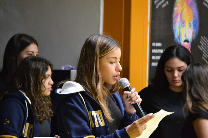 Una emotiva presentación para conmemorar el Día Internacional de la Mujer, fue la que brindaron las alumnas de la promoción 2023 del Colegio Integral de Educación Río Grande (CIERG). El acto se llevó adelante en horas de la tarde y participaron directivos, docentes, y la totalidad del alumnado.
