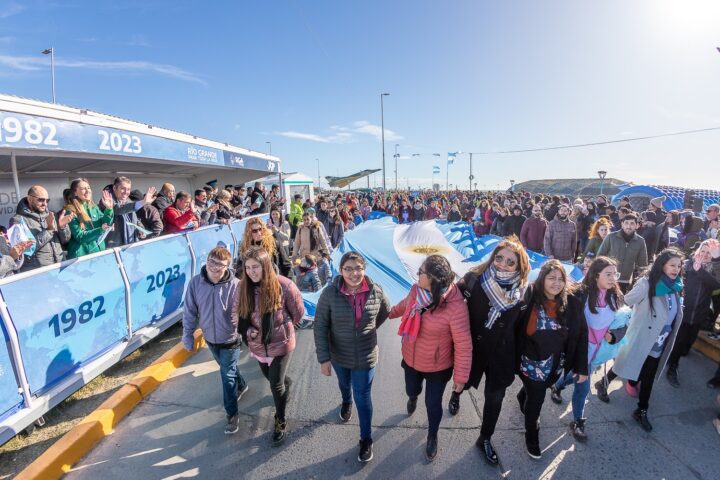 Tierra del Fuego conmemoró la Gesta de Malvinas con multitudinarios actos