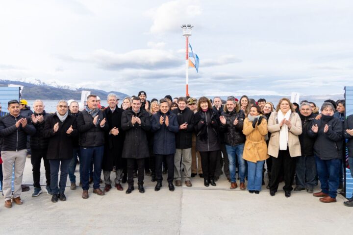 Con una extensión de más de 104 metros, presentaron la ampliación del puerto de Ushuaia