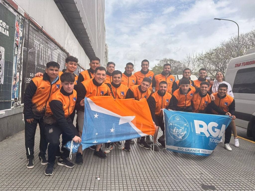 estudiantes de la utn tierra del fuego en chapadmalal