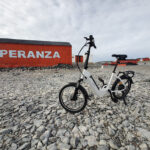 Fundación Mirgor donó dos bicicletas eléctricas Qüint al Comando Conjunto Antártico