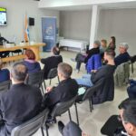 Policía brindó charla sobre estafas virtuales en la Cámara de Comercio de Río Grande