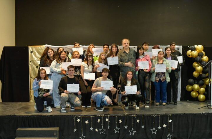 DIPLOMAS1