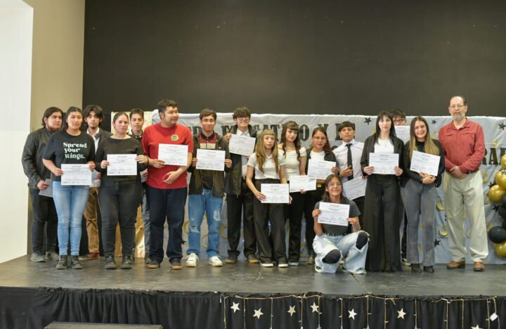 DIPLOMAS4