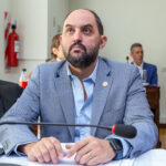 Legisladores retiraron polémico proyecto sobre menores y género