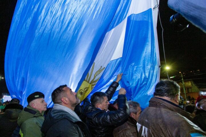 USHMALVINAS08