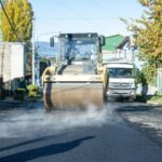 Comenzó la repavimentación en la calle Lapataia y continuarán en Congreso Nacional