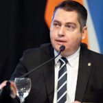 Martín Pérez cruzó al ministro Federico Sturzenegger