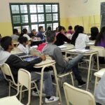 6 de cada 10 estudiantes de 15 años sienten que su situación económica limita sus aspiraciones de futuro