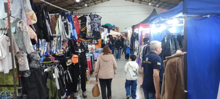 FERIA006