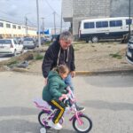 Pequeñas ruedas, grandes sonrisas