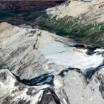 El Ojo del Albino: senderos y caminata hacia un nombre