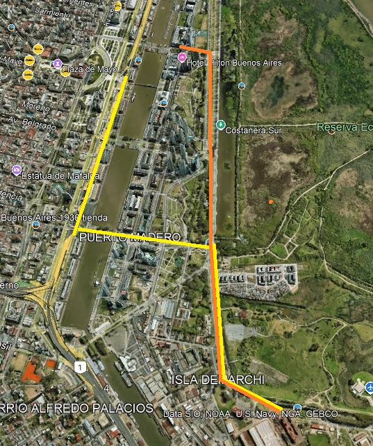 “En la imagen podemos apreciar diferentes espacios propuestos como primera idea, considerando otro tema no menor a tener en cuenta con el traslado, con la siguiente pegunta ¿en qué margen de los diques de Puerto Madero lo colocamos?, ya que en gran medida depende no solo de elegir el lugar más accesible, cercano y vistoso, también de la resistencia a las cargas de los puentes de los diques, en criollo ver si se bancan ese peso”, explicó la Ing. Alejandra Portatadino.