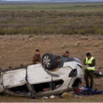 Pareja de jóvenes muere en un vuelco cuando regresaba a Porvenir