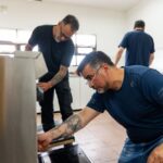 Gobierno provincial lleva adelante tareas de mantenimiento y reparaciones en edificios escolares durante el verano