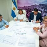 El Municipio de Ushuaia firmó un convenio con el FAMP Fueguina para avanzar con la obra integral del Paseo Costero