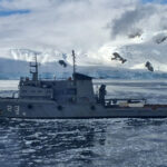 El buque Bahía Agradable ya patrulla las aguas del continente blanco