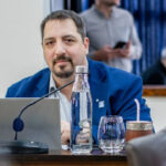 “Se está trabajando en esta reorganización que va a culminar con el anuncio del Intendente”, dijo Pelloli