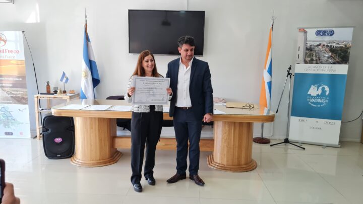 04-TAMARA_ROMINA_BULCZYNSKI