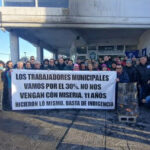 Municipales de Ushuaia vuelven a marchar por salarios y reclaman una mesa urgente de negociación