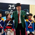 EADEB homenajeó a Cornelio Saavedra en el acto por la Revolución de Mayo