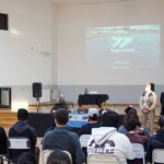 Estudiantes del Trejo Noel compartieron una charla testimonial sobre Malvinas junto al Capitán “Cacha” Arca