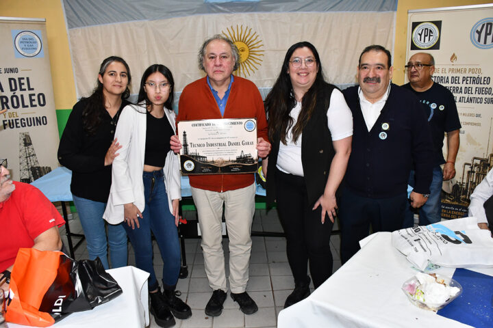 000
