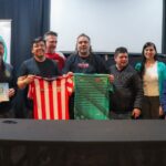 Estudiantes de La Plata compartió una charla deportiva en Tolhuin