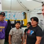 El padre Iván Bressan recorrió la Mega Feria Offen Plaza y advirtió sobre el aumento de familias que recurren a Cáritas