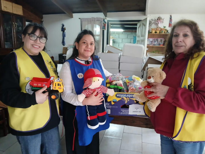 LEONES01